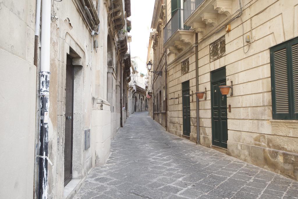 Ortigia Camere Con Vista Da Giulio B&B Συρακούσες Εξωτερικό φωτογραφία