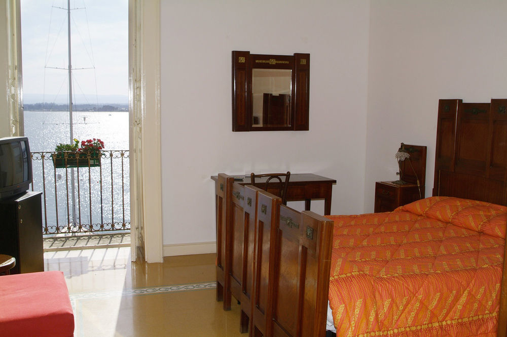 Ortigia Camere Con Vista Da Giulio B&B Συρακούσες Εξωτερικό φωτογραφία